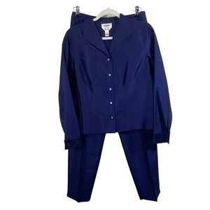 Talbots 2 Piece Women’s Pure Silk Blue Pants Suit.  Size 12 Jacket Size 10 Pants